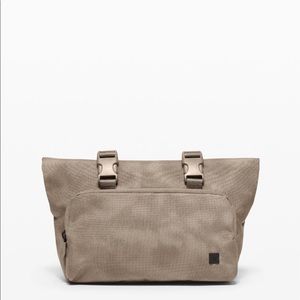 Lululemon Early Embark kit